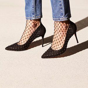 schutz Chaya pump